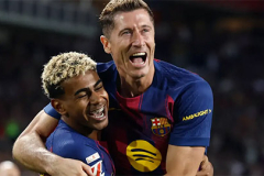 Yamal và De Jong tri ân Lewy: Barca sẽ nhớ ‘đầu ra bàn thắng’ số một!